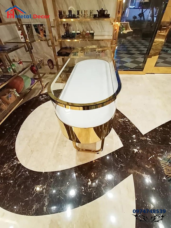 Metal decor Hòa Huy chuyên sản xuất chân bàn inox mạ vàng